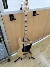 Fender japan basso usato  Spedire a Italy