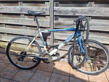 Vélo vtt décathlon d'occasion  Saint-André-de-Sangonis