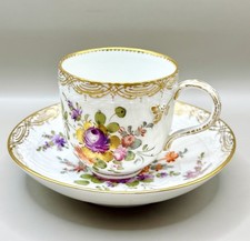 Tasse tasse porcelaine d'occasion  Charvieu-Chavagneux