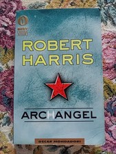 Romanzo thriller archangel usato  Morano Calabro