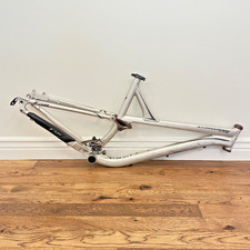 Quadro de mountain bike Specialized Stumpjumper Expert 29 19" suspensão total comprar usado  Enviando para Brazil
