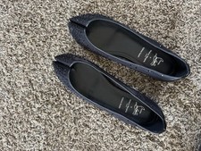 louboutin d'occasion louboutin d'occasion Expédié en Belgium