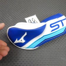 Copricapo ibrido mizuno usato Copricapo ibrido mizuno usato  Spedire a Italy