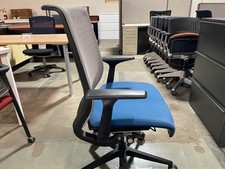 200x steelcase think for sale  Melrose Park