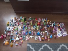 Playmobil figures 84 pieces na sprzedaż  PL