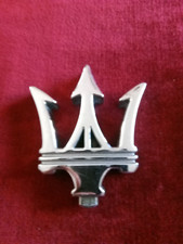 Maserati 3200 emblema usato  Vertemate con Minoprio