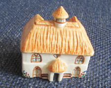 Mały miniaturowy domek z paskami. or Cottage - Fairlynd czy Fairlyne? Maker H na sprzedaż  Wysyłka do Poland