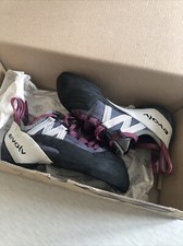 Evolv shaman climbing for sale  BRIGHTON