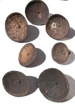 Conjunto de 7 Objetos Rituais Xamãs de PapuaNova Guiné - Casca/madeira de coco Abelam comprar usado  Enviando para Brazil