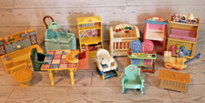 LOTE de móveis para casa de bonecas Fisher-Price Loving Family cadeira berço mesa banho comprar usado LOTE de móveis para casa de bonecas Fisher-Price Loving Family cadeira berço mesa banho comprar usado  Enviando para Brazil