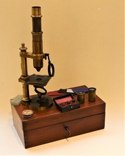 Précoce nachet microscope d'occasion  Paris X