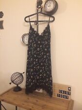 Robe imprimée fleurie d'occasion  Croix