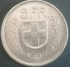 Moneta 5 franchi usato  Viareggio