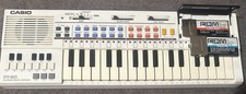 Teclado antigo CASIO PT-80 com fonte de alimentação e pacote Xtra ROM! Testado/funciona! comprar usado  Enviando para Brazil
