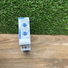 Relais temporisé crouzet d'occasion  Songeons
