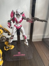 Threezero transformers bumbleb usato  Vilminore di Scalve