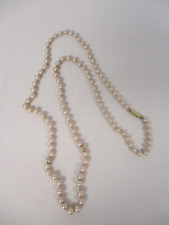 Signed clasp vogue d'occasion  Expédié en Belgium