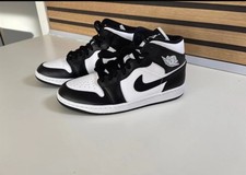 Nike Air Jordan 1Mid Nowe nienoszone oryginalne na sprzedaż  Wysyłka do Poland