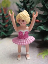 Femme danseuse ballerine d'occasion  Viarmes