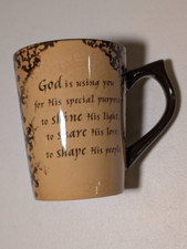 Caneca de café DaySpring propósito especial versículo bíblico 2 Coríntios 9:8 bege 14 oz comprar usado  Enviando para Brazil