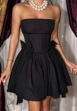 Robe noire chic d'occasion  Paris XII