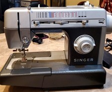 Usado, Máquina de costura Singer CG590-C 18 pontos grau comercial com pedal comprar usado  Enviando para Brazil