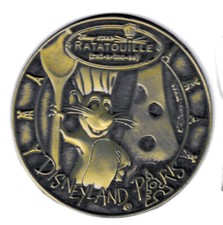 Pin badge disney d'occasion  Céret