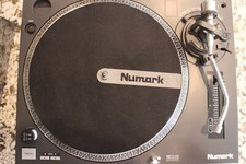Turntable numark tt250 for sale  REDCAR