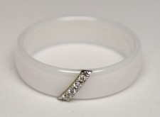 ANEL DE PLATINA 950 ANEL DE ÁGATA ESCULPIDO BRANCO E TOPÁZIO BRANCO comprar usado  Enviando para Brazil