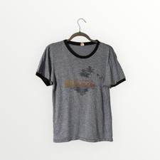 Camiseta Vintage Início dos Anos 2000 Y2K Hollister Original Ocean Beach Unissex Pequena comprar usado  Enviando para Brazil