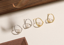 Usado, Brincos geométricos mínimos feitos à mão com argola oval de ouro e prata com pérolas comprar usado  Enviando para Brazil