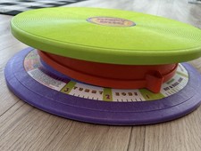 Brinquedo giratório Dizzy Disc Balance para crianças MSRP $249 comprar usado Brinquedo giratório Dizzy Disc Balance para crianças MSRP $249 comprar usado  Enviando para Brazil