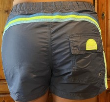 Sundek pantaloncini nuovi usato  Camaiore