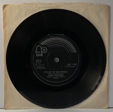 Edison lighthouse petula for sale Edison lighthouse petula for sale  CLACTON-ON-SEA