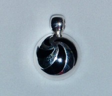 Pingente redemoinho vintage feito à mão prata esterlina 925 redondo esmalte preto comprar usado  Enviando para Brazil