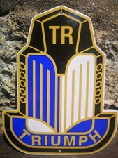 Plaque émaillée triumph d'occasion  Le Mesnil-Saint-Denis