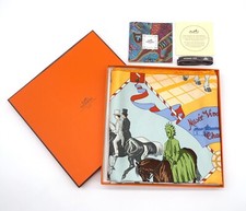 Auth hermes carré d'occasion  Expédié en Belgium