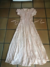 Ancienne robe rose d'occasion  Épinal