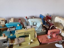 Macchina cucire giocattolo usato  Firenze