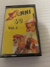 Musicassetta anni volume usato  Pozzuoli