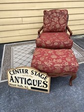 65401 mealeys furniture for sale  Mount Holly