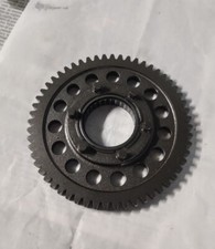 Ingranaggio frizione triumph usato  Vado Ligure