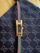 Montre gucci paris d'occasion  Expédié en France