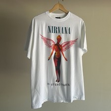 Camiseta branca vintage Nirvana REIMPRESSÃO no útero 94’ turnê européia etiqueta gigante GG comprar usado  Enviando para Brazil