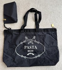 Bolsa tote vintage Moschino, macarrão com zíper em náilon com logotipo Prada paródia dos anos 90 RARA comprar usado  Enviando para Brazil