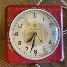 Vintage wall clock for sale  Racine