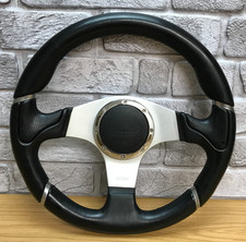 Volante Momo Millennium genuíno couro preto, 3 raios, 350 mm.  Retro 8C comprar usado Volante Momo Millennium genuíno couro preto, 3 raios, 350 mm.  Retro 8C comprar usado  Enviando para Brazil