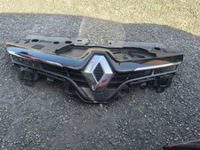 Front grille renault for sale  LEEDS