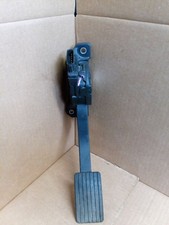 Mitsubishi l200 throttle for sale  HALIFAX