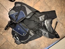 Aqua lung axiom for sale  Whitehouse